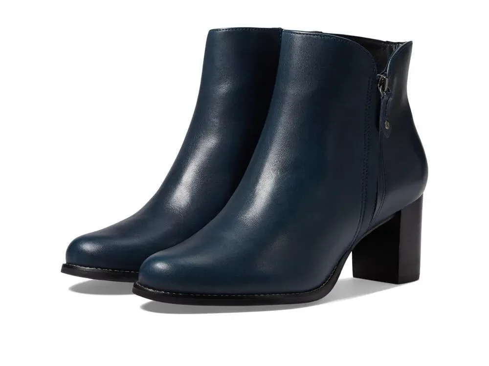 MARC JOSEPH NEW YORK GRAND CENTRAL BOOTIE NAVY NAPA 6.5 M